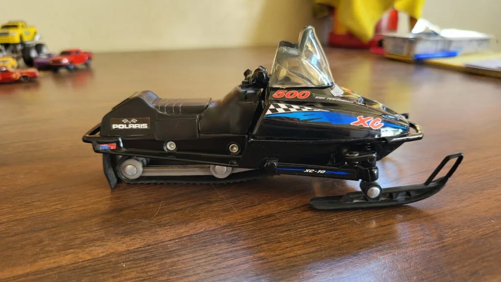 1999 Polaris Indy SP 500XC Toy Snowmobile